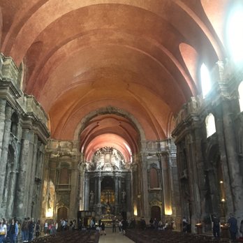 Igreja de São Domingos - Inside - Churches Near Me - Lisbon, 11
