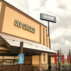 Old Chicago Pizza + Taproom