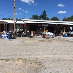 Vickie's Country Village Flea Market