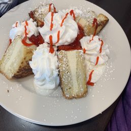 Stuffed Strawberry Crepes