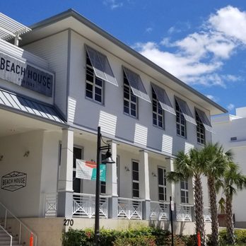 Beach House - Front of restaurant - Bars Near Me - Pompano Beach, Florida