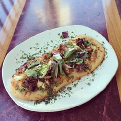 EVOO Greek Kitchen - Figs and manouli flat bread
