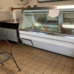 Seafood In The Sea - Inside