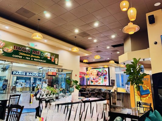 Buon Me Cafe by null