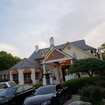 Carlo & Johnny - Steakhouses Near Me - Cincinnati, Ohio