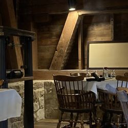 Tin Mill Steakhouse - Dining room