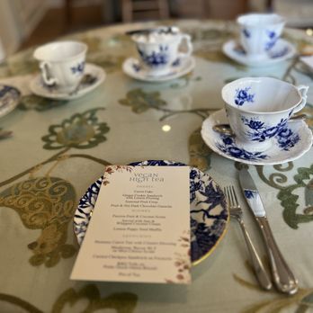 Secret Garden Tea - Pretty table and china cups - Tea Rooms Near Me - Vancouver, British Columbia Secret Garden Tea - Pretty table and china cups - Tea Rooms Near Me - Vancouver, British Columbia