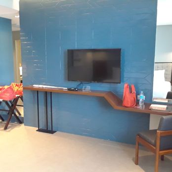 Summit Galleria - Simple room - Hotels Near Me - Cebu City, CEB