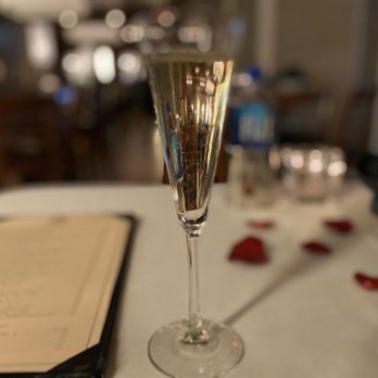 Ocean Prime - Champagne with oodles of love from Ocean Prime to us. - Seafood Near Me - Phoenix, Arizona Ocean Prime - Champagne with oodles of love from Ocean Prime to us. - Seafood Near Me - Phoenix, Arizona