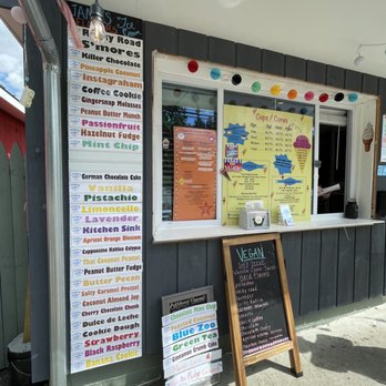 Homestyle Desserts Bakery - Outside - Bakeries Near Me - Peekskill, New York
