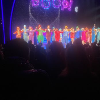 Broadhurst Theatre - The cast - Performing Arts Near Me - New York, New York