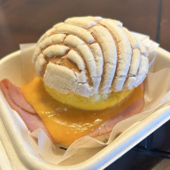 Concha Dreams - Cafes Near Me - Hayward, California