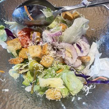 Olive Garden Italian Restaurant - Salad - Italian Near Me - Oxnard, California