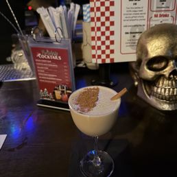 Eggnog martini Eggnog martini