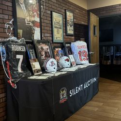 Native Grill & Wings - Inside: auction area