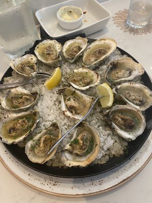 Easy Bistro & Bar by null