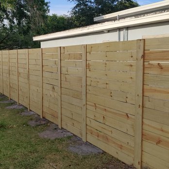 Fence Guy - Horizontal Wood Fence - Fences & Gates Near Me - Mount Dora, Florida Fence Guy - Horizontal Wood Fence - Fences & Gates Near Me - Mount Dora, Florida