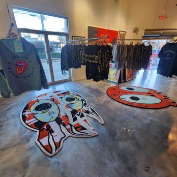 Maliq Simulated Reality art gallery - Art Galleries Near Me - Miami, Florida