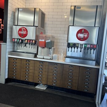 Smoke & Fire Social Eatery - Drink station - Comfort Food Near Me - Paramount, California Smoke & Fire Social Eatery - Drink station - Comfort Food Near Me - Paramount, California