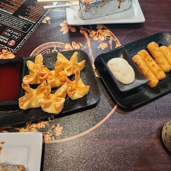 Akame Sushi - Rangoons weren't bad but I didnt like that they were sweet. - Sushi Bars Near Me - Roseville, California Akame Sushi - Rangoons weren't bad but I didnt like that they were sweet. - Sushi Bars Near Me - Roseville, California