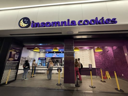 Insomnia Cookies by null