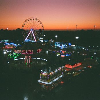 Van's Foto Video - Photography Stores & Services Near Me - Whittier, California
