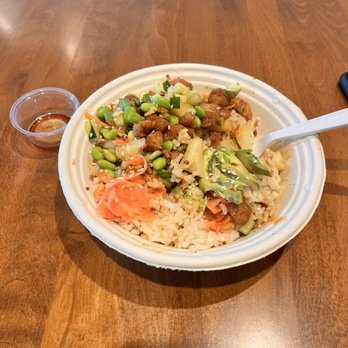 Poke Stop - Hawaiian Near Me - flowood, Mississippi