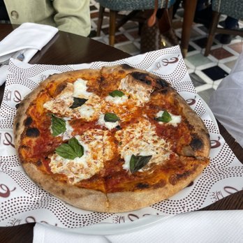 Contessa - Boston - Margherita Pizza - Italian Near Me - Boston, Massachusetts