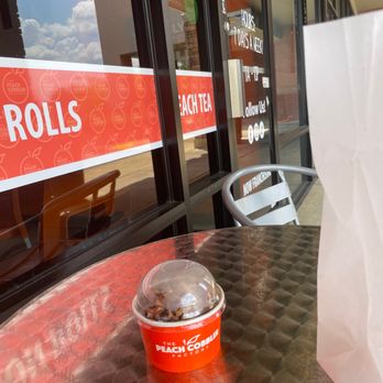 Peach Cobbler Factory- Collierville - CINNAMON PRALINE PEACH COBBLER - Desserts Near Me - Collierville, Tennessee