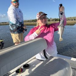 310 Charters - Mama's catching the fish!