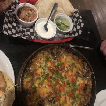El Bocho - Mexican Near Me - Richmond Hill, Ontario