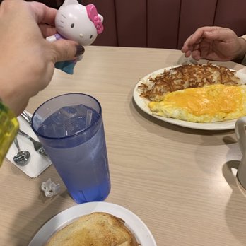 Nat's West Cafe - Breakfast & Brunch Near Me - Canoga Park, California