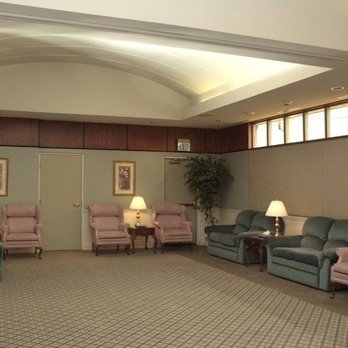 Davidson Funeral Home - Photo - Funeral Services & Cemeteries Near Me - Port Colborne, Ontario Davidson Funeral Home - Photo - Funeral Services & Cemeteries Near Me - Port Colborne, Ontario