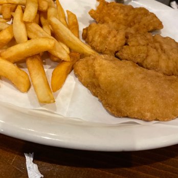 Melanie's Bar & Grill - Chicken tenders and fries - Bars Near Me - La Vernia, Texas Melanie's Bar & Grill - Chicken tenders and fries - Bars Near Me - La Vernia, Texas