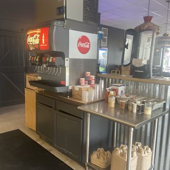 Parma Pizza - Drinks. - Pizza Near Me - Elizabethtown, Pennsylvania Parma Pizza - Drinks. - Pizza Near Me - Elizabethtown, Pennsylvania