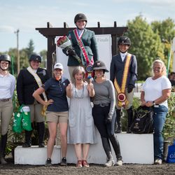 Quiet Rein Riding School