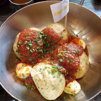 Sienna Mercato - Chicken meatballs - Italian Near Me - Pittsburgh, Pennsylvania