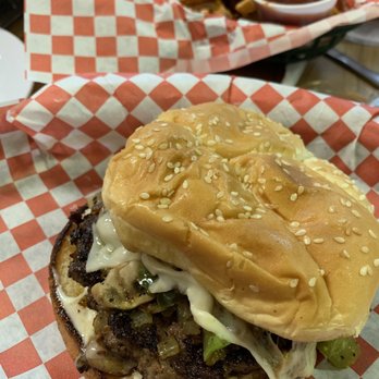 Hi-Mountain - Mushroom burger - Burgers Near Me - Kamas, Utah Hi-Mountain - Mushroom burger - Burgers Near Me - Kamas, Utah