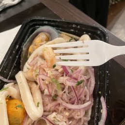 Wheres the shrimp? :::acitvate bionic eyes::: oh there it is Wheres the shrimp? :::acitvate bionic eyes::: oh there it is
