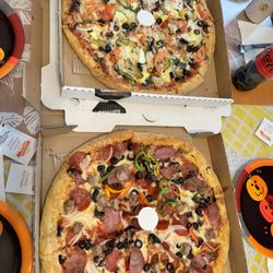 Bizza - Vegetarian pizza Meat pizza