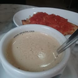Forn Coffee - Desayuno tradicional.