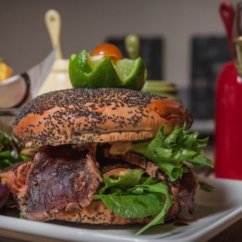Harper's - Tuna Bagel - American Near Me - Paris, 75 Harper's - Tuna Bagel - American Near Me - Paris, 75