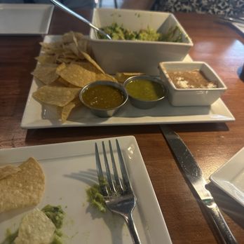 Corazon De Agave - Guacamole - Mexican Near Me - Phoenix, Arizona