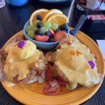 The Hangout - Chicken with fruits - Breakfast & Brunch Near Me - Walnut Creek, California The Hangout - Chicken with fruits - Breakfast & Brunch Near Me - Walnut Creek, California