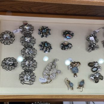 Antiques By Anna - Antiques Near Me - Austin, Texas Antiques By Anna - Antiques Near Me - Austin, Texas