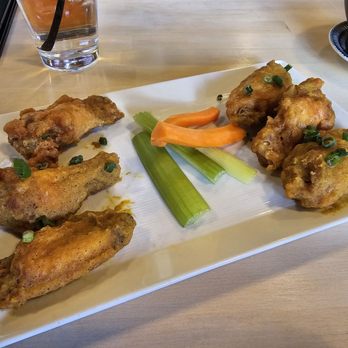 The Grove - Wings - garlic habanero - Bars Near Me - Potomac, Maryland