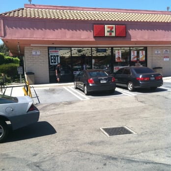7-Eleven - cars parked in front of the store - Convenience Stores Near Me - Walnut, California 7-Eleven - cars parked in front of the store - Convenience Stores Near Me - Walnut, California