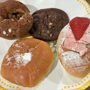 85°C Bakery Cafe-Cherry Hill - Bakeries Near Me - Cherry Hill, New Jersey