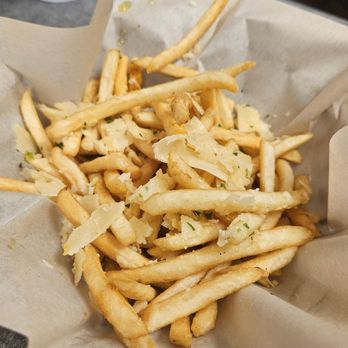 Rabano - Papa's fritas - New American Near Me - Santa Monica, California