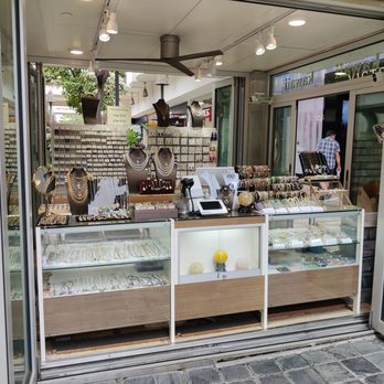 Kawaii Kawaii - Bracelets and necklaces - Accessories Near Me - Honolulu, Hawaii Kawaii Kawaii - Bracelets and necklaces - Accessories Near Me - Honolulu, Hawaii